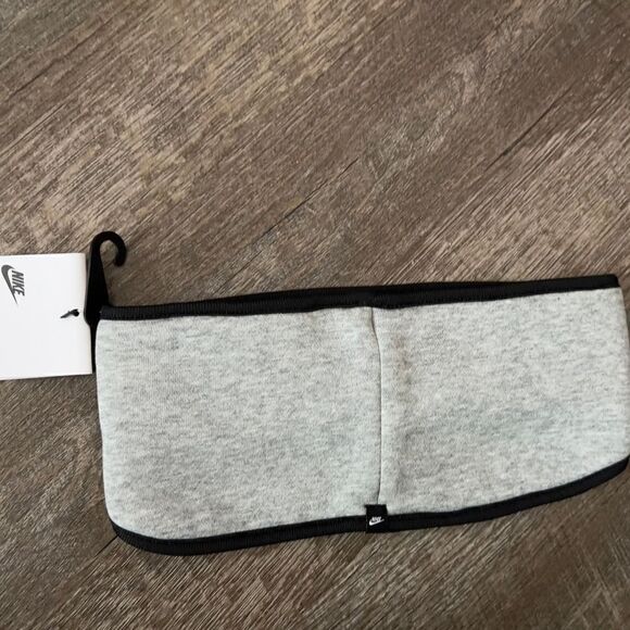 Nike Club Fleece Headband - Picture 2 of 4